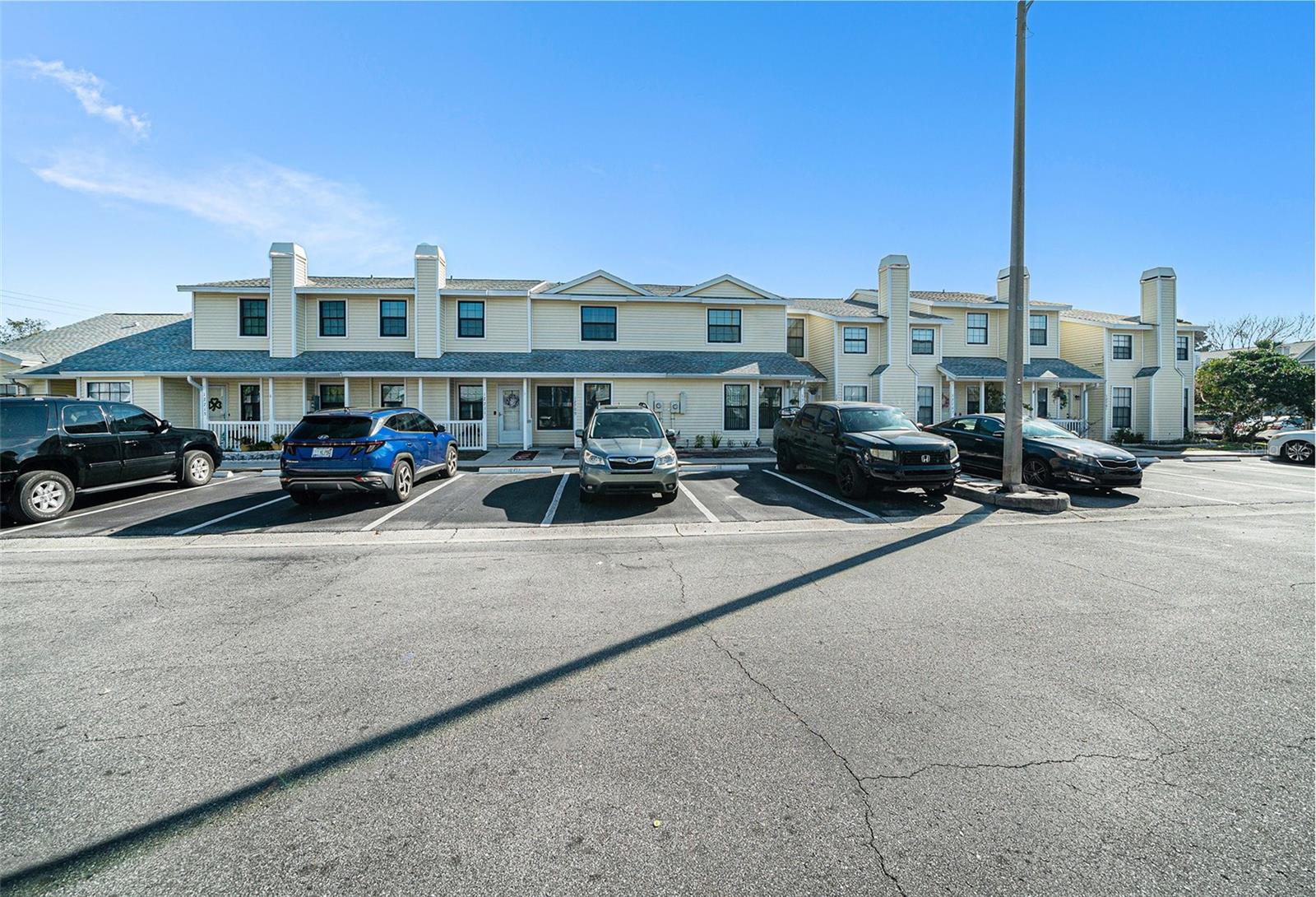 HAMPTON PARK TWNHMS UN 1 - Residential