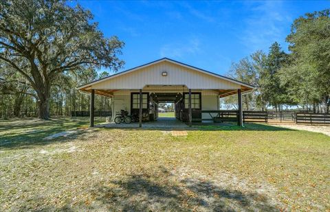 Tiny photo for 6655 NW 145th Avenue Road, Morriston, FL 32668 (MLS # OM719513)