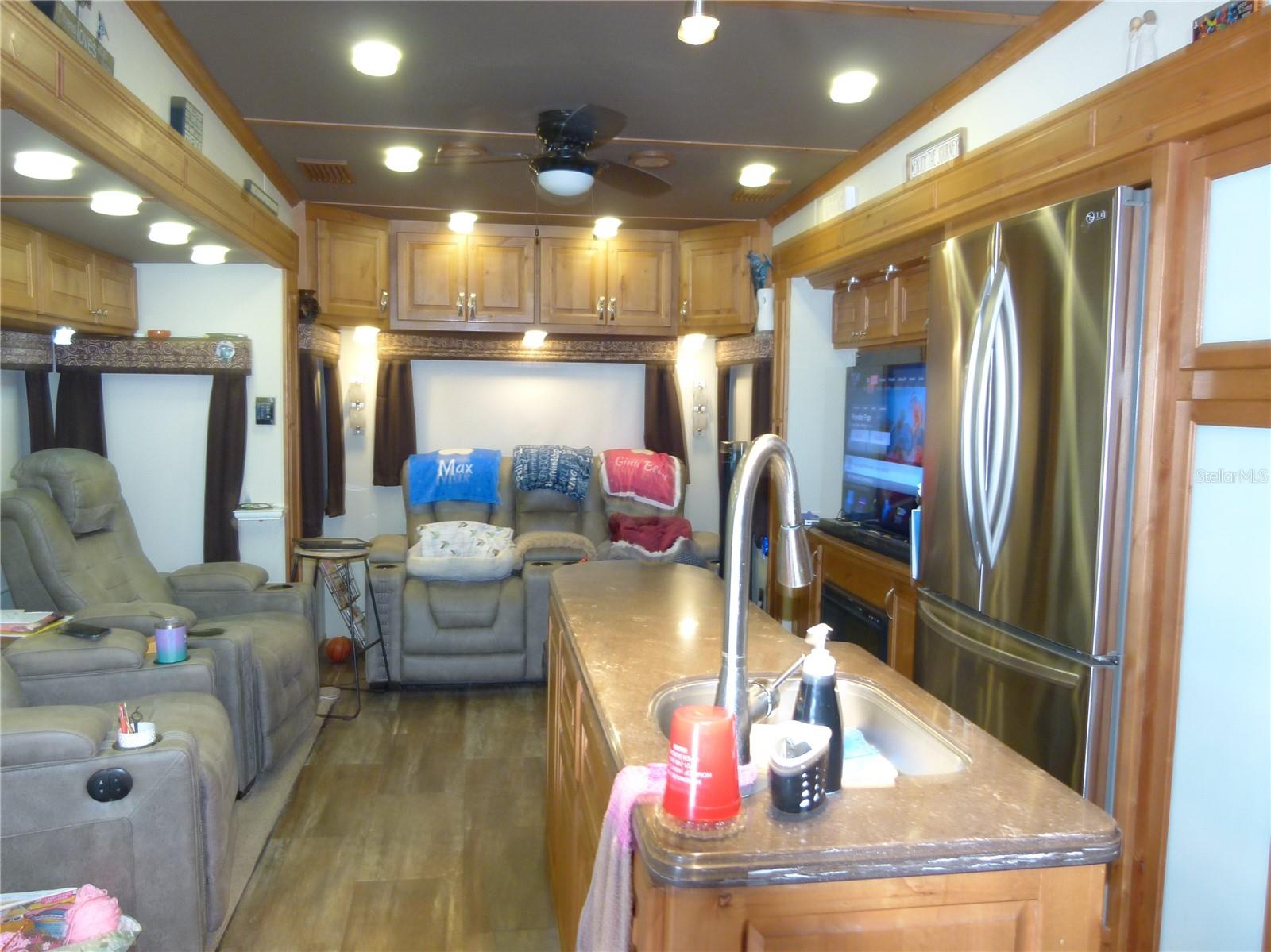 SILVER PALMS RV VILLAGE PH 1 - Land