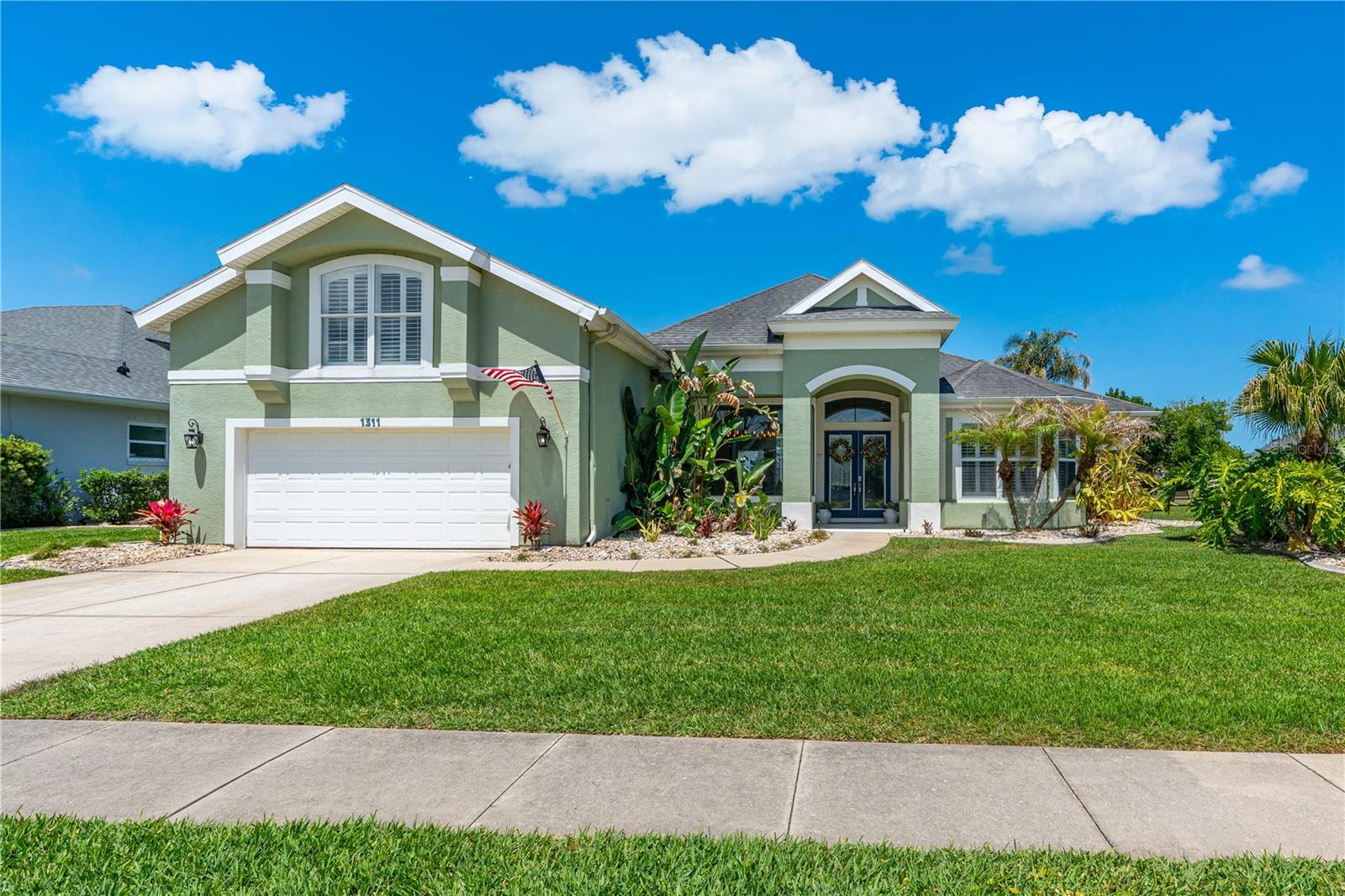 1311 CREPE MYRTLE LANE