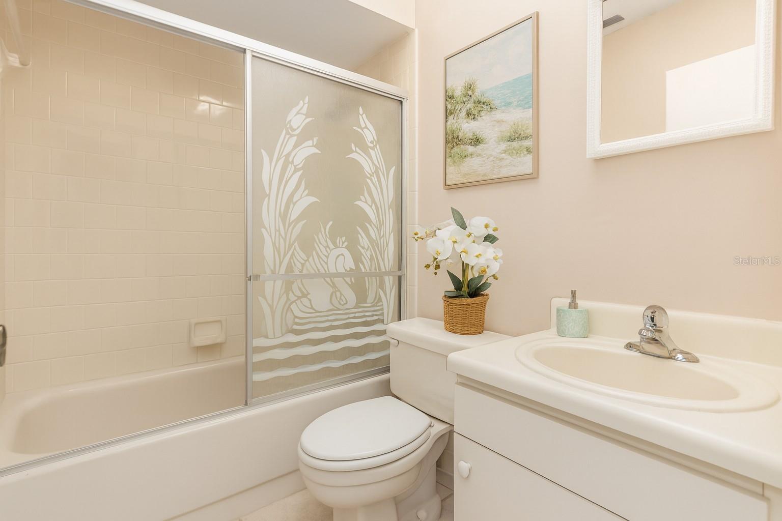 HERITAGE VILLAGE WEST - Residential