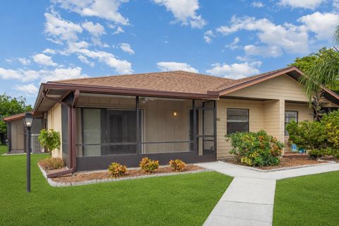 Photo of 4152 66th Street Circle W #4152, Bradenton, FL 34209 (MLS # A4674408)