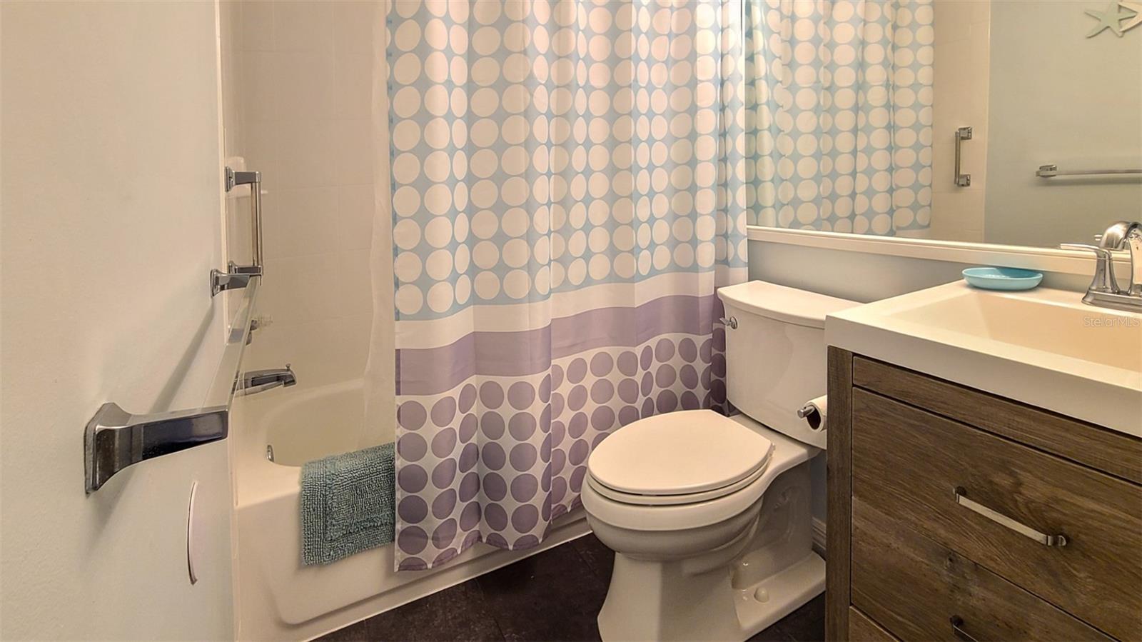 VILLA BLDG 58 - Residential Lease