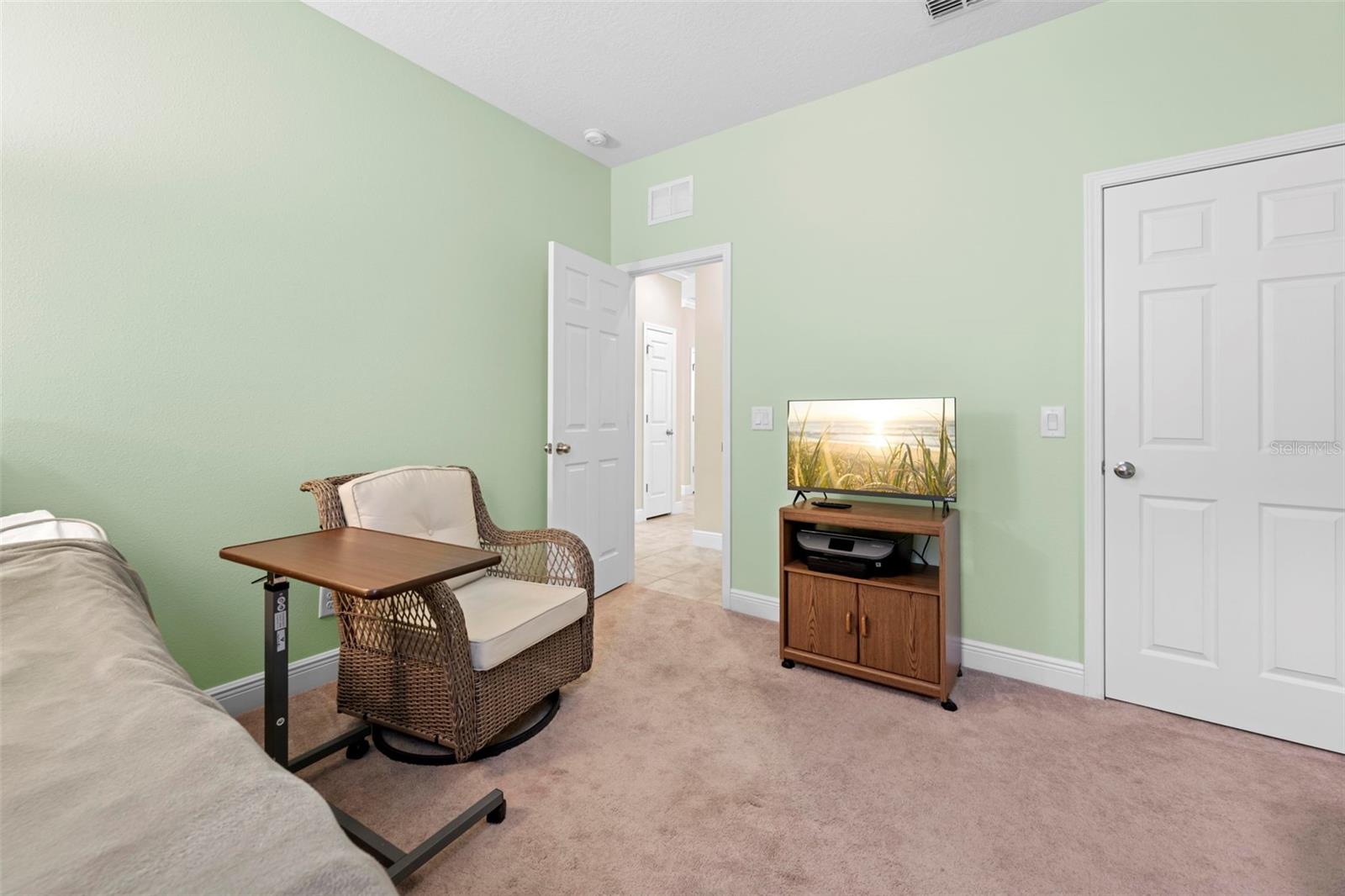 TRILLIUM VILLAGE E PH 1 - Residential