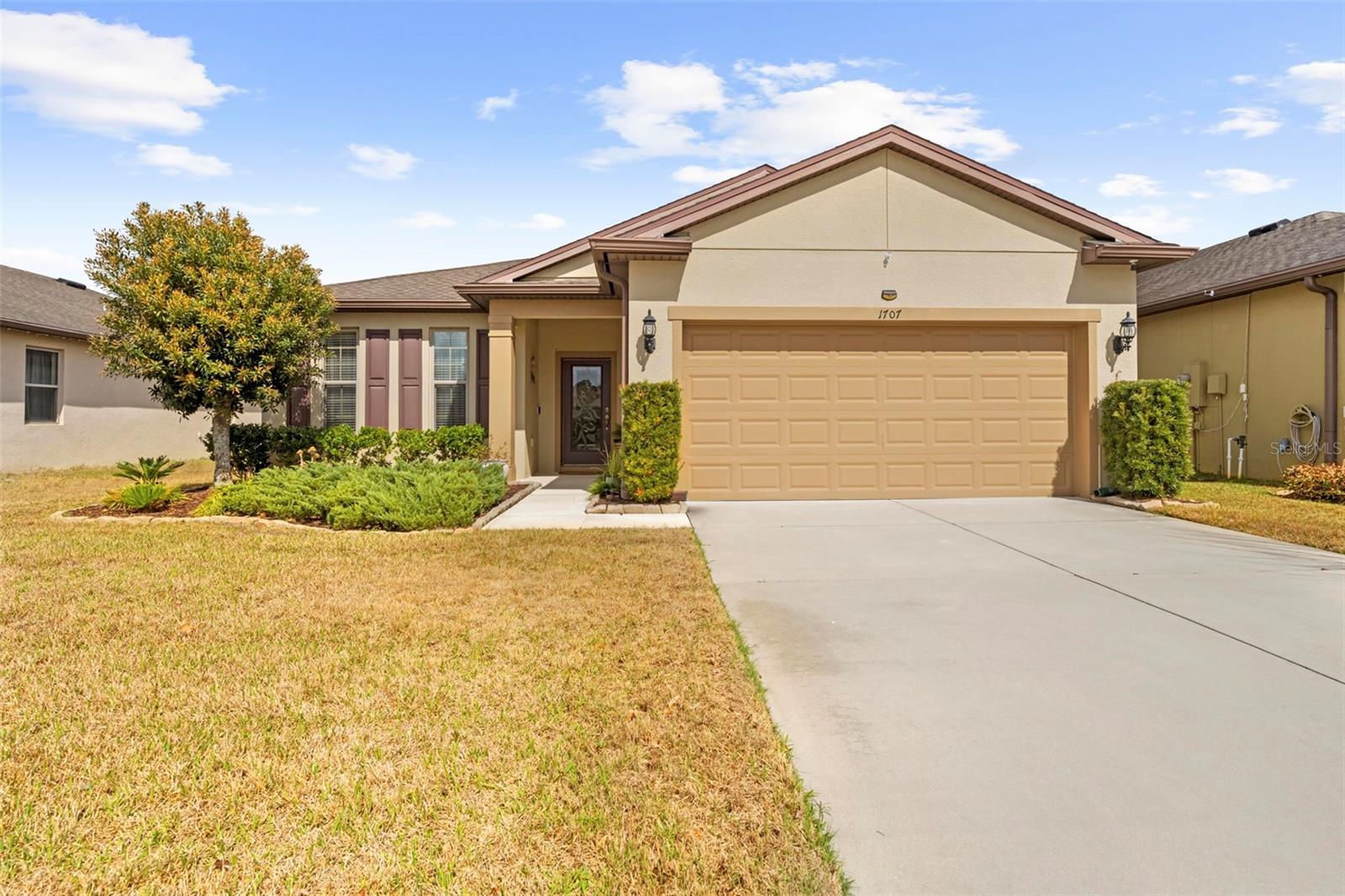 TRILLIUM VILLAGE E PH 1 - Residential