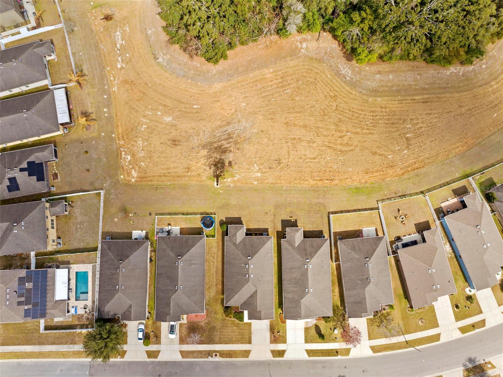 TRILLIUM VILLAGE E PH 1 - Residential