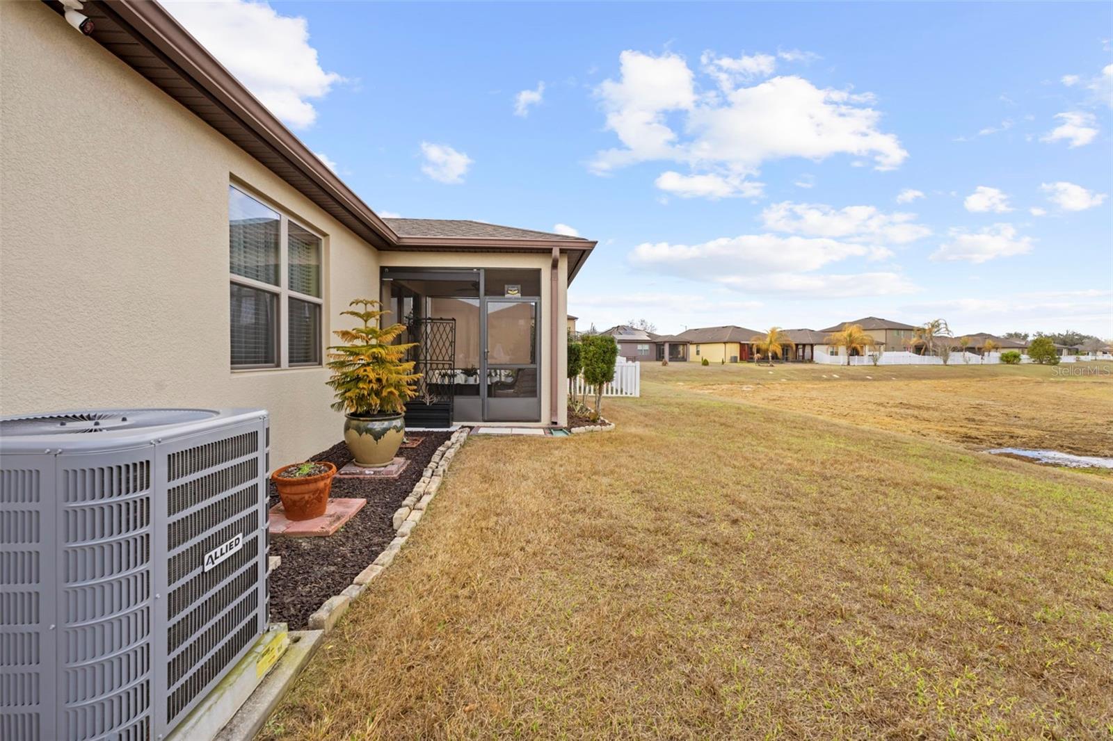 TRILLIUM VILLAGE E PH 1 - Residential