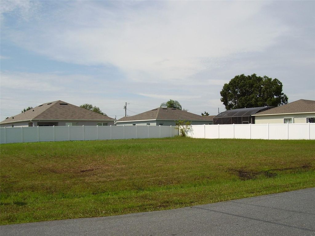 Photo of 800 Carrousel Lane, Kissimmee, FL 34759 (MLS # R4909978)