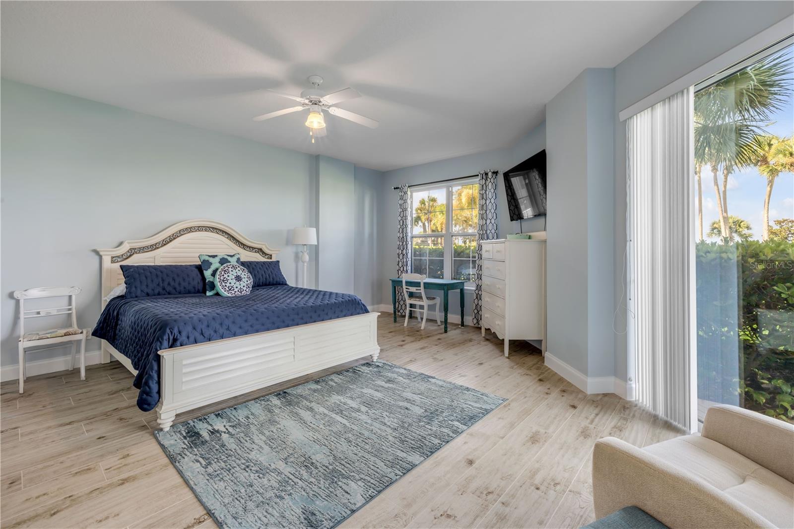 HARBOUR VILLAGE CONDO - Residential