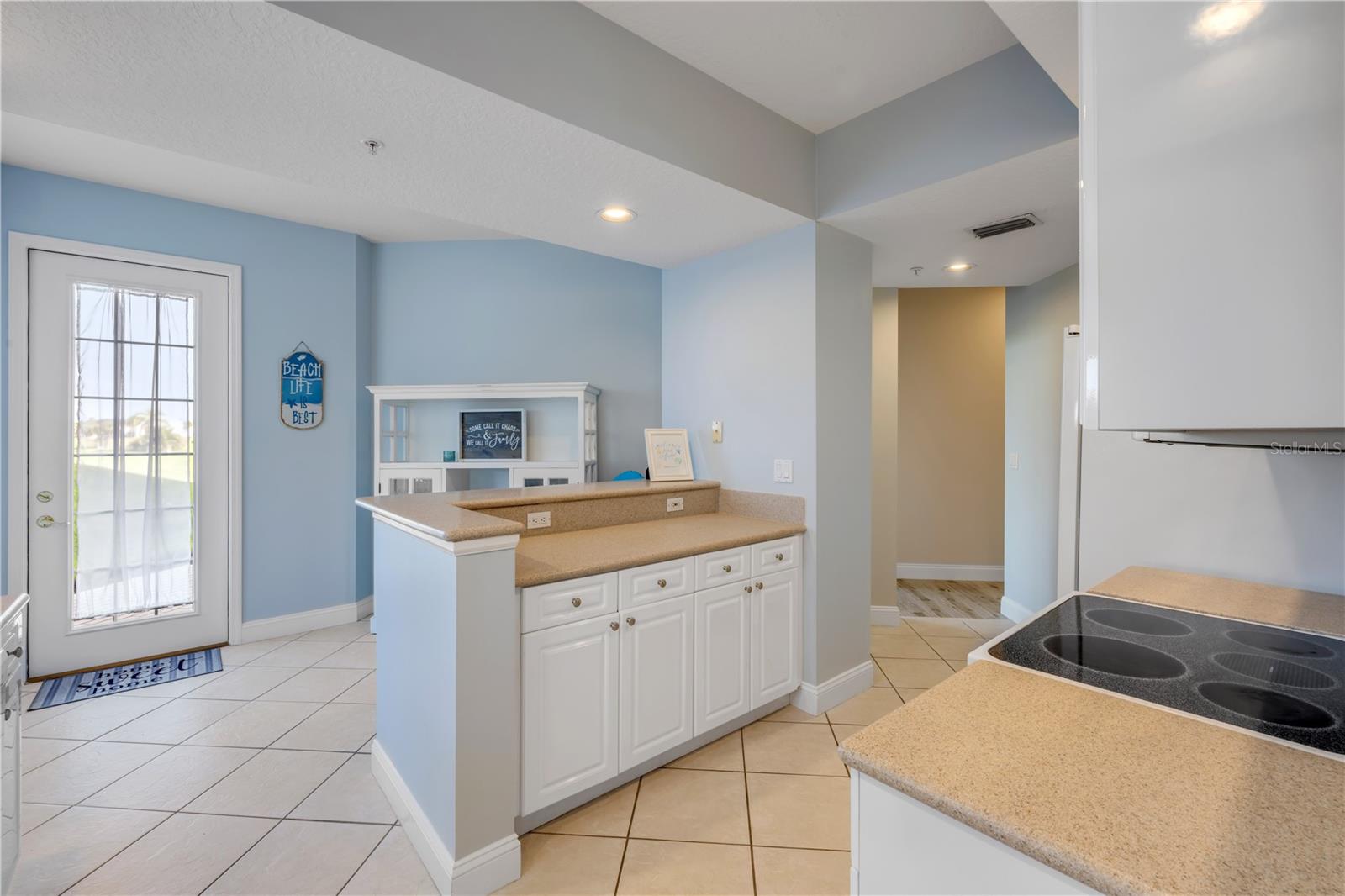 HARBOUR VILLAGE CONDO - Residential