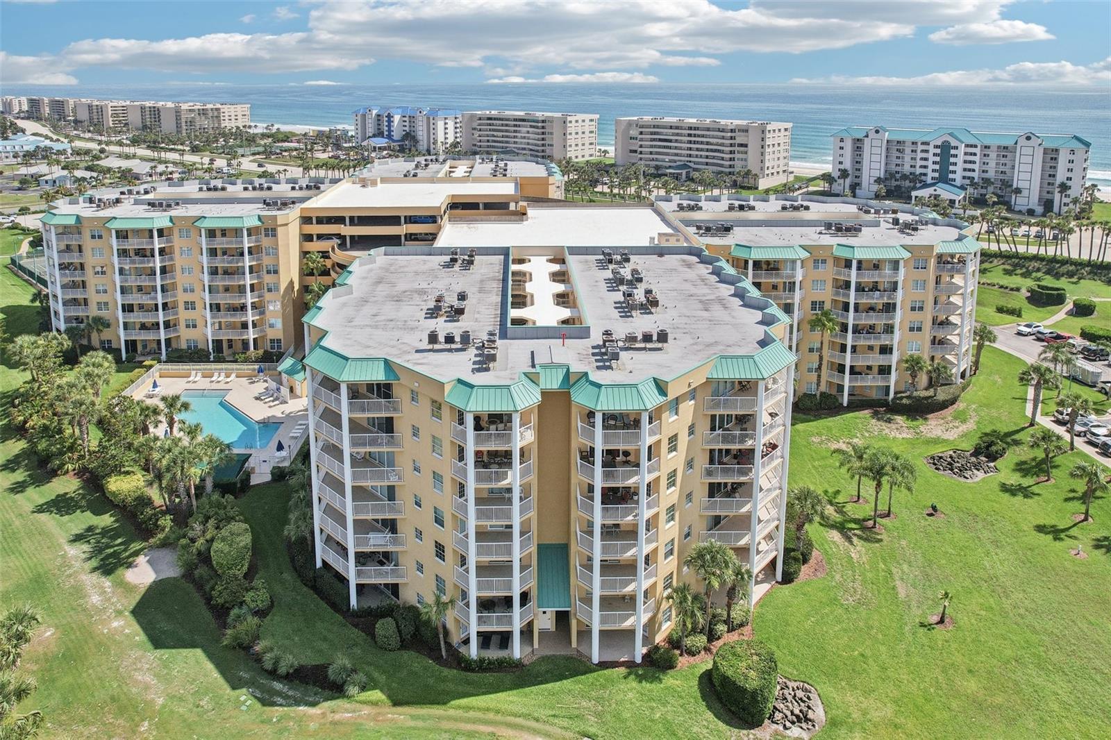 HARBOUR VILLAGE CONDO - Residential