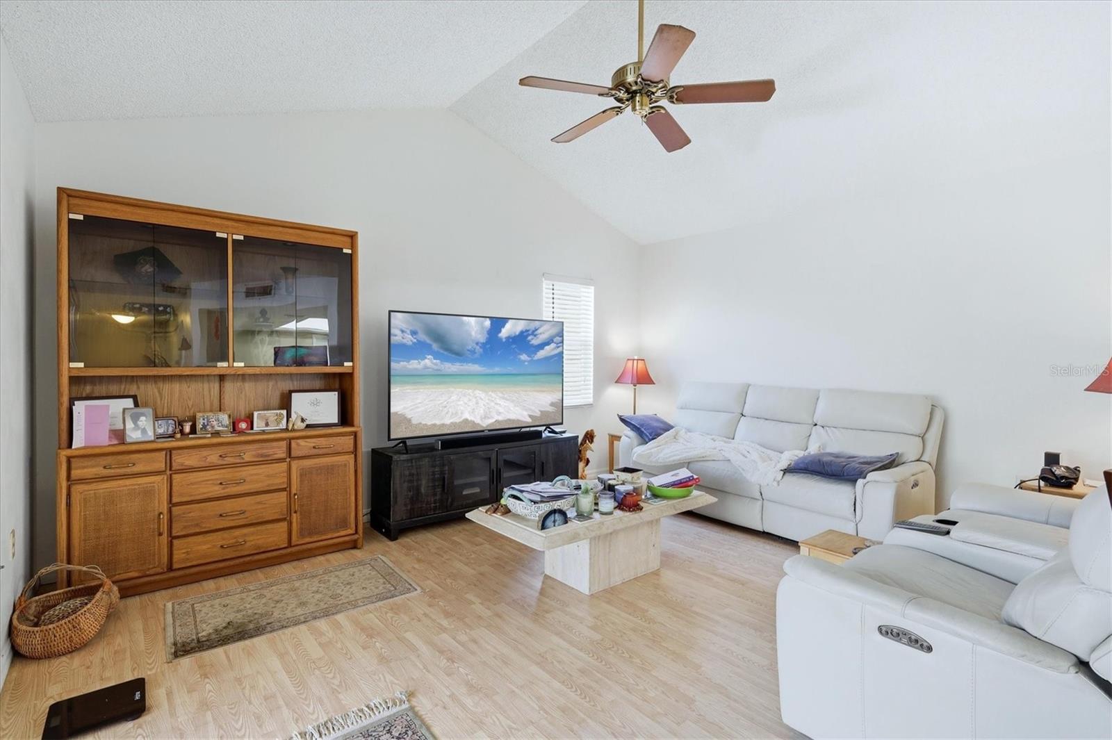 4173 CENTER POINTE CIRCLE 87B