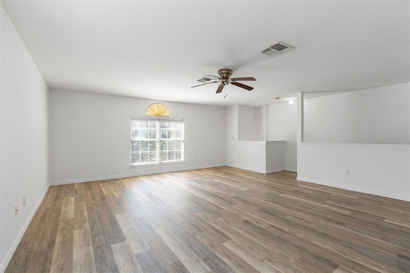 BAKERS CROSSING PH I - Residential Lease