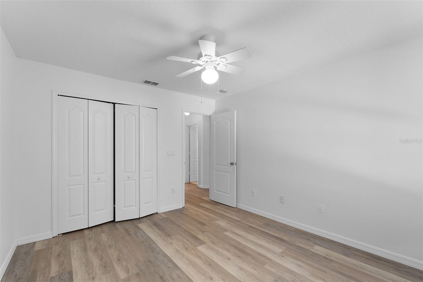 BAKERS CROSSING PH I - Residential Lease