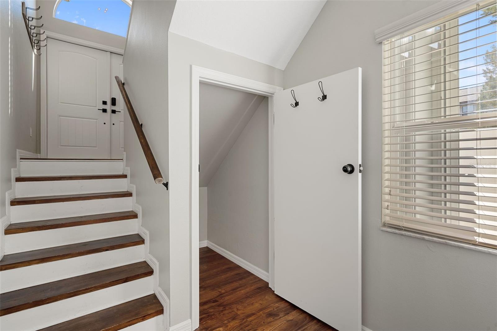 HERNANDO BEACH - Residential