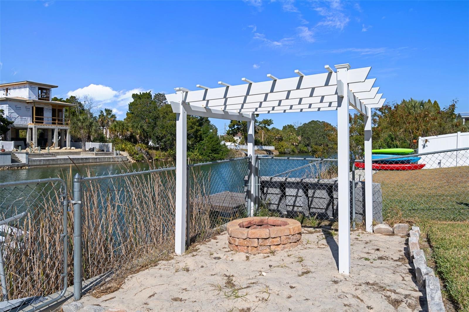 HERNANDO BEACH - Residential