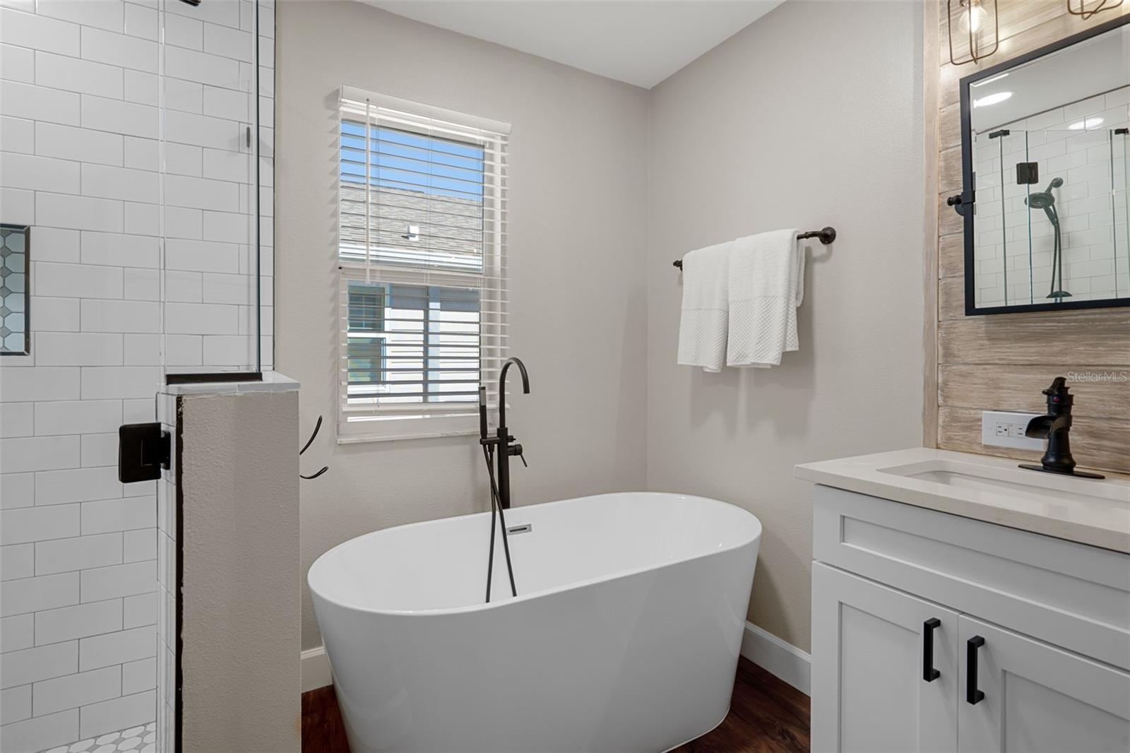 HERNANDO BEACH - Residential