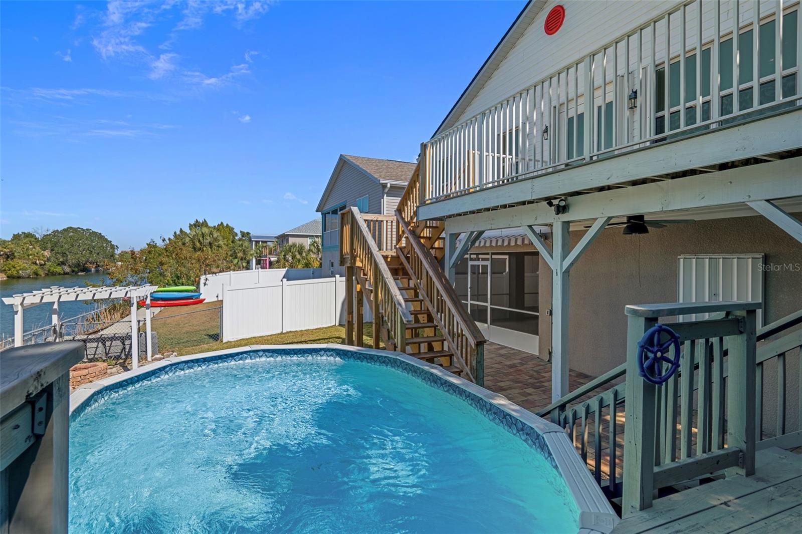 HERNANDO BEACH - Residential