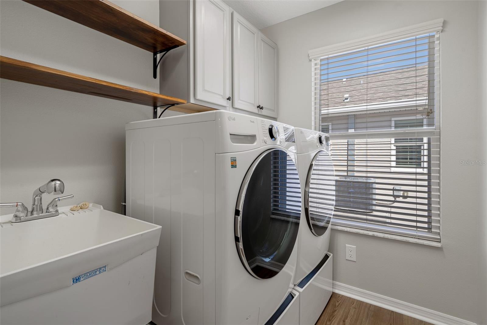 HERNANDO BEACH - Residential