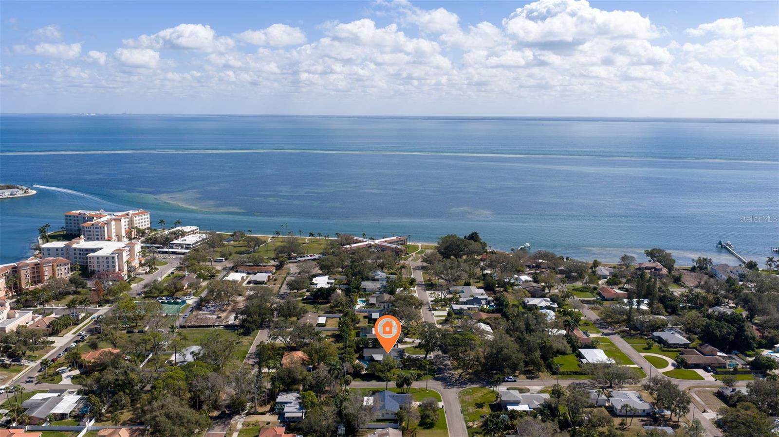 BAHAMA BEACH REP - Residential