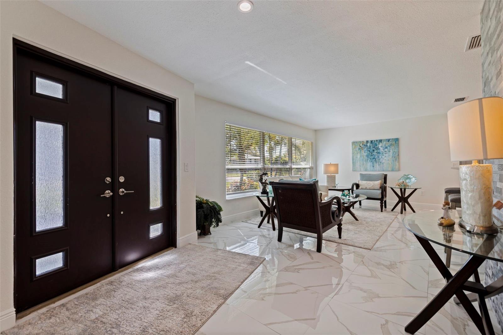 BAHAMA BEACH REP - Residential