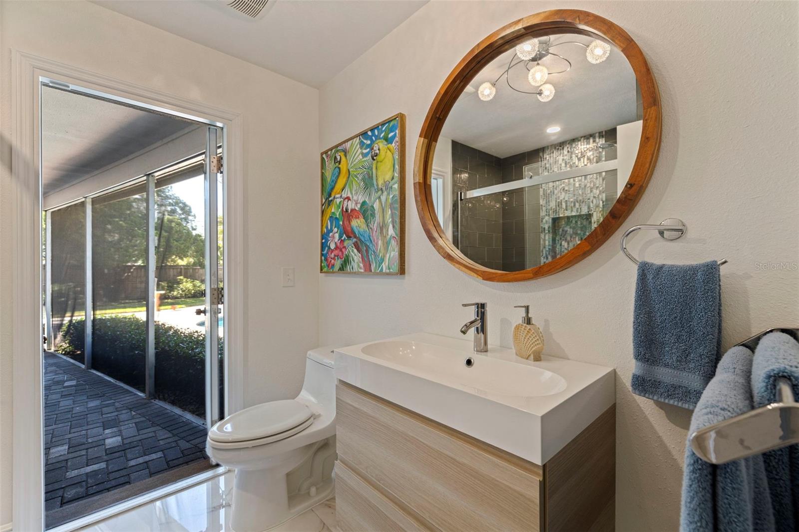 BAHAMA BEACH REP - Residential