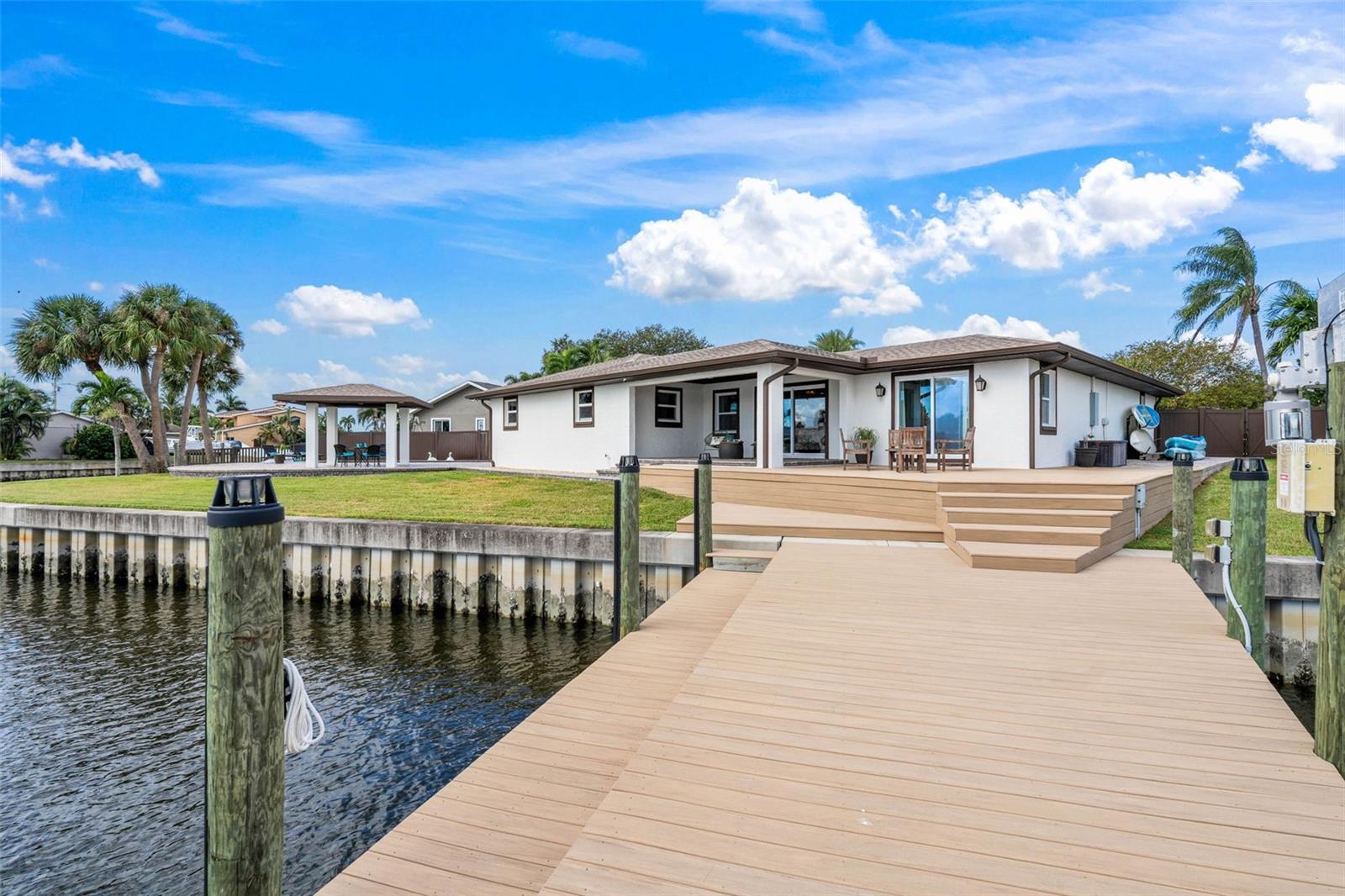 WATERWAY ESTATES SEC 1 - Residential