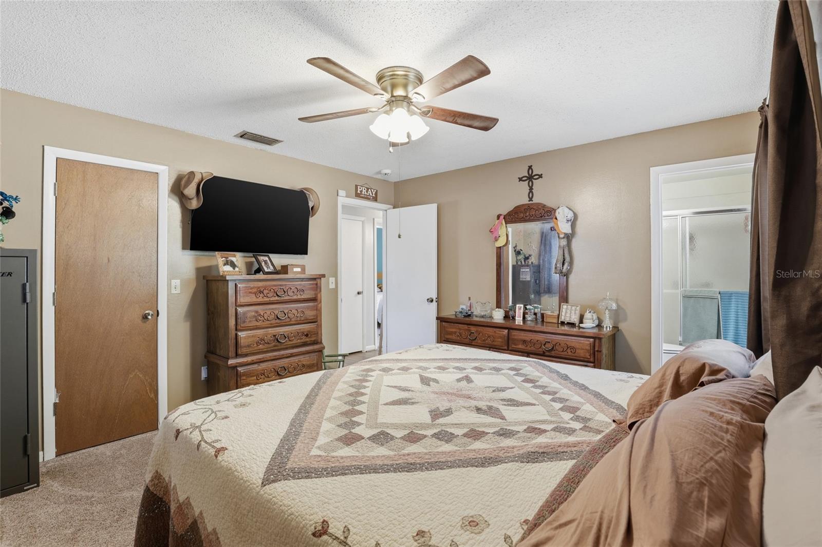 BELMONT PINES - Residential