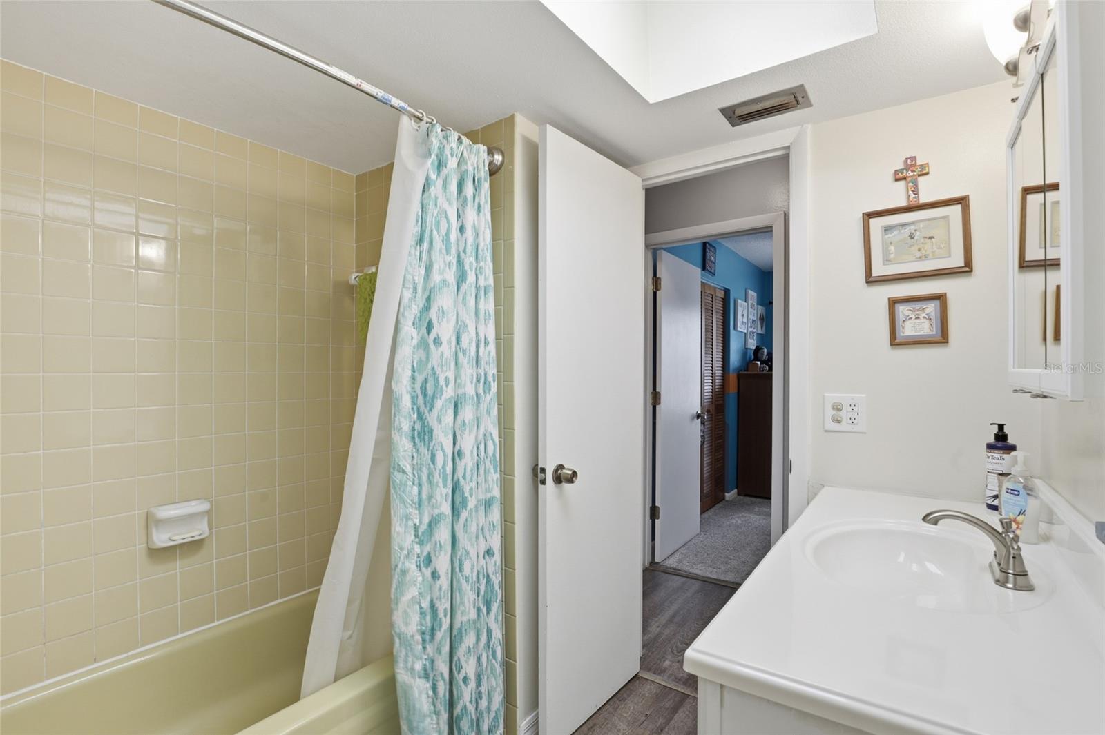 BELMONT PINES - Residential