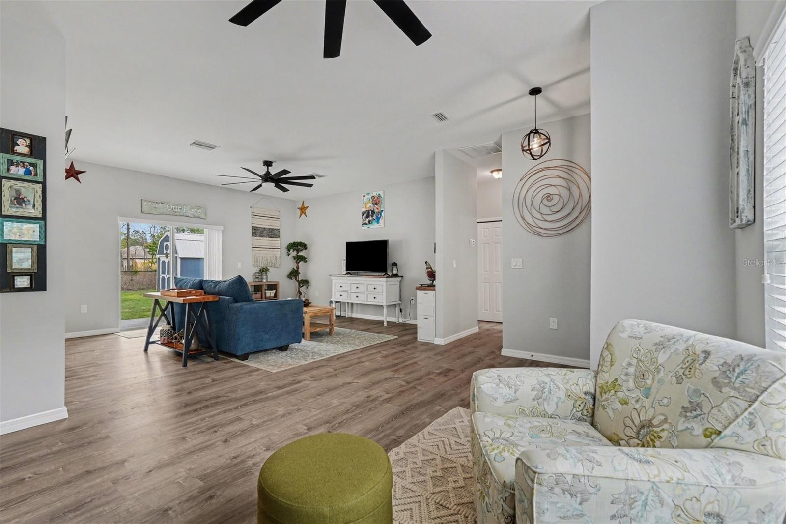 ROYAL HIGHLANDS - Residential