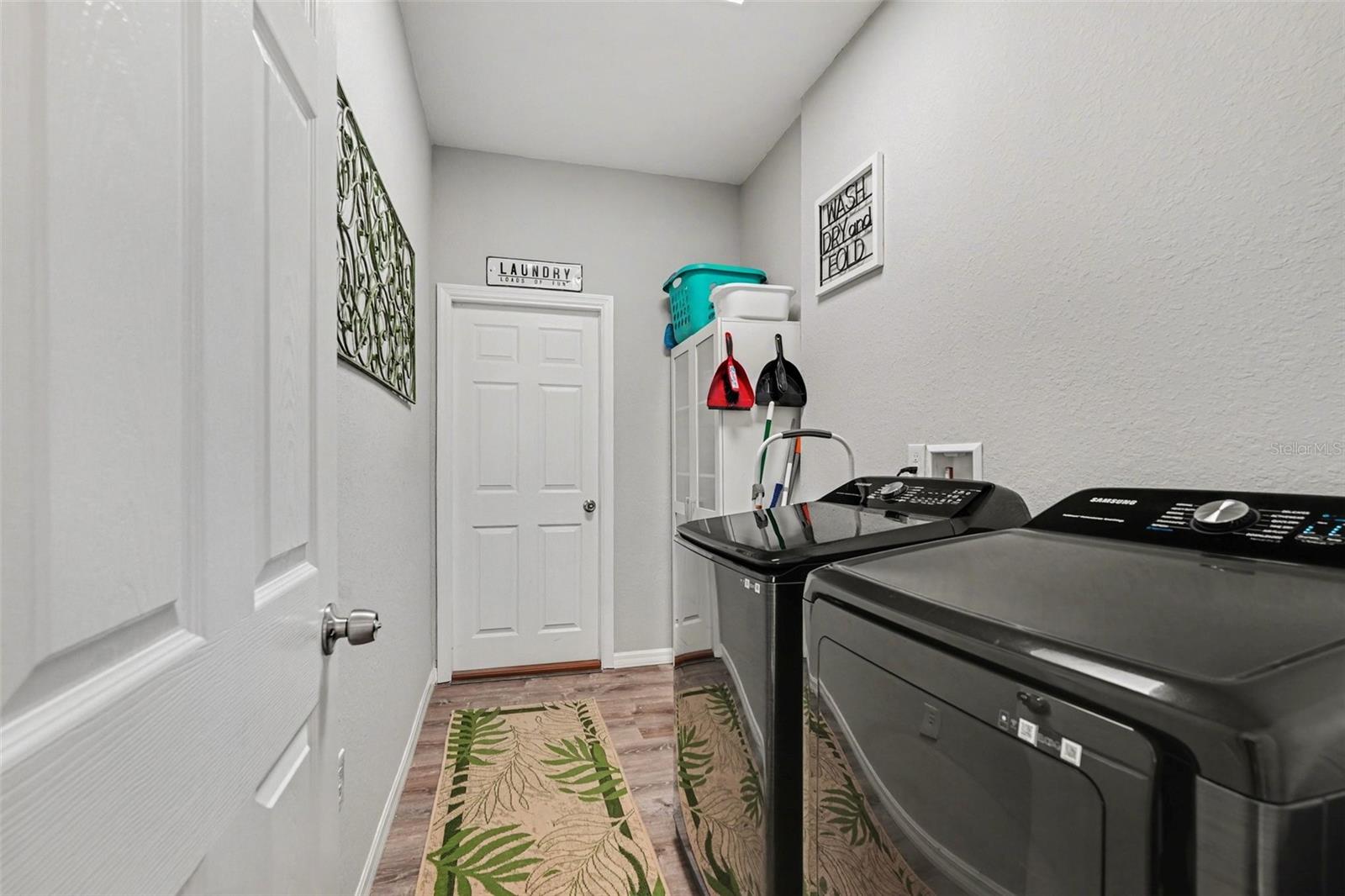 ROYAL HIGHLANDS - Residential