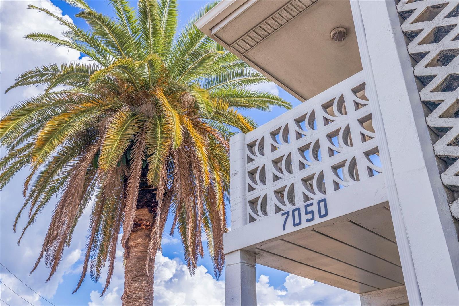 SUNSET PLAZA APTS CONDO - Residential