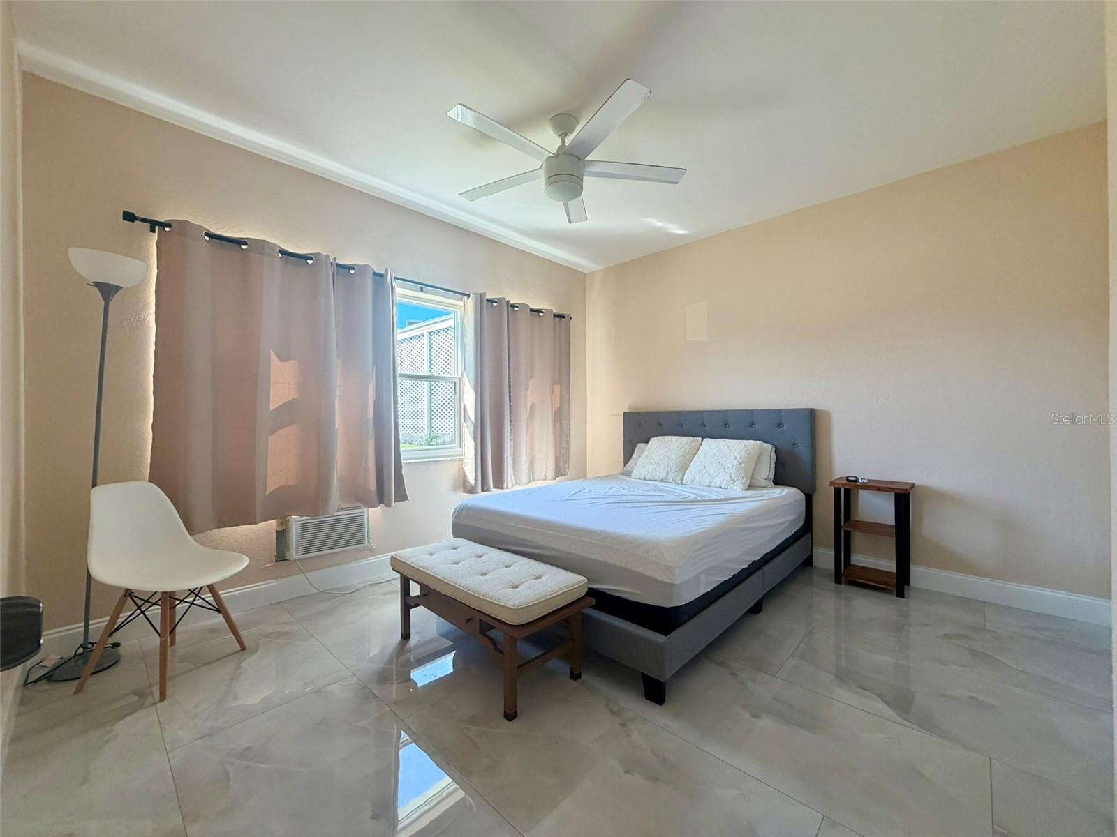 SUNSET PLAZA APTS CONDO - Residential