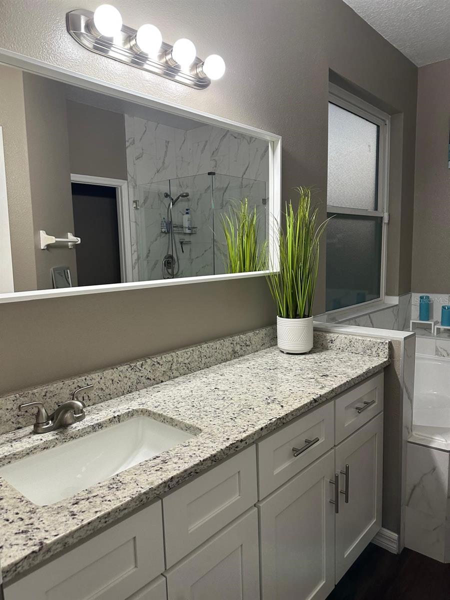 AVIANA PH 01 - Residential