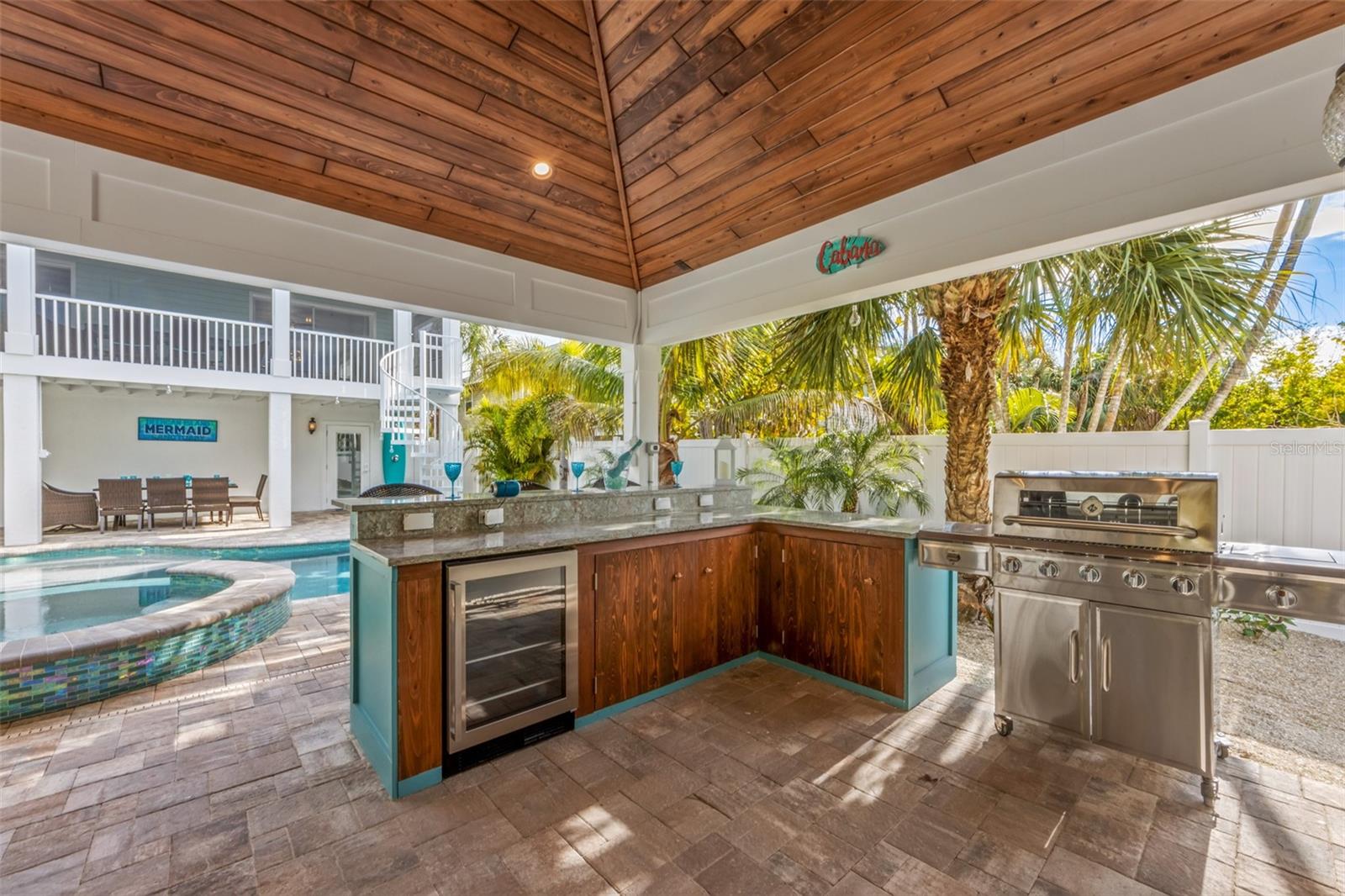 ANNA MARIA BEACH - Residential