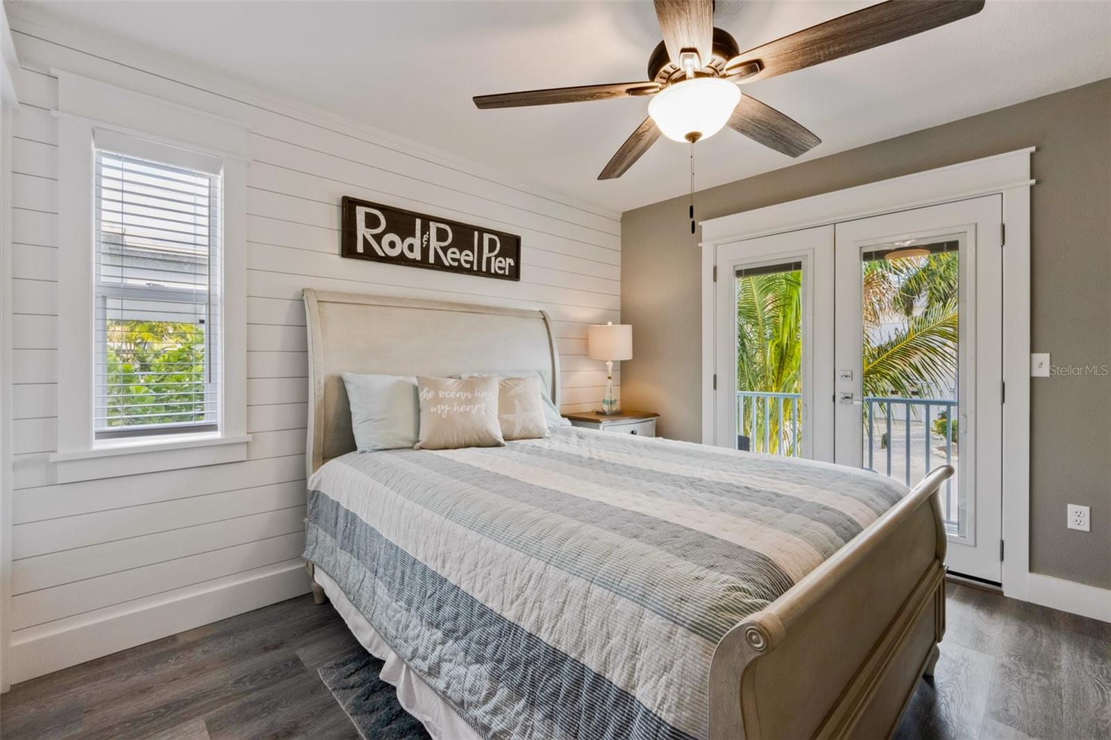 ANNA MARIA BEACH - Residential