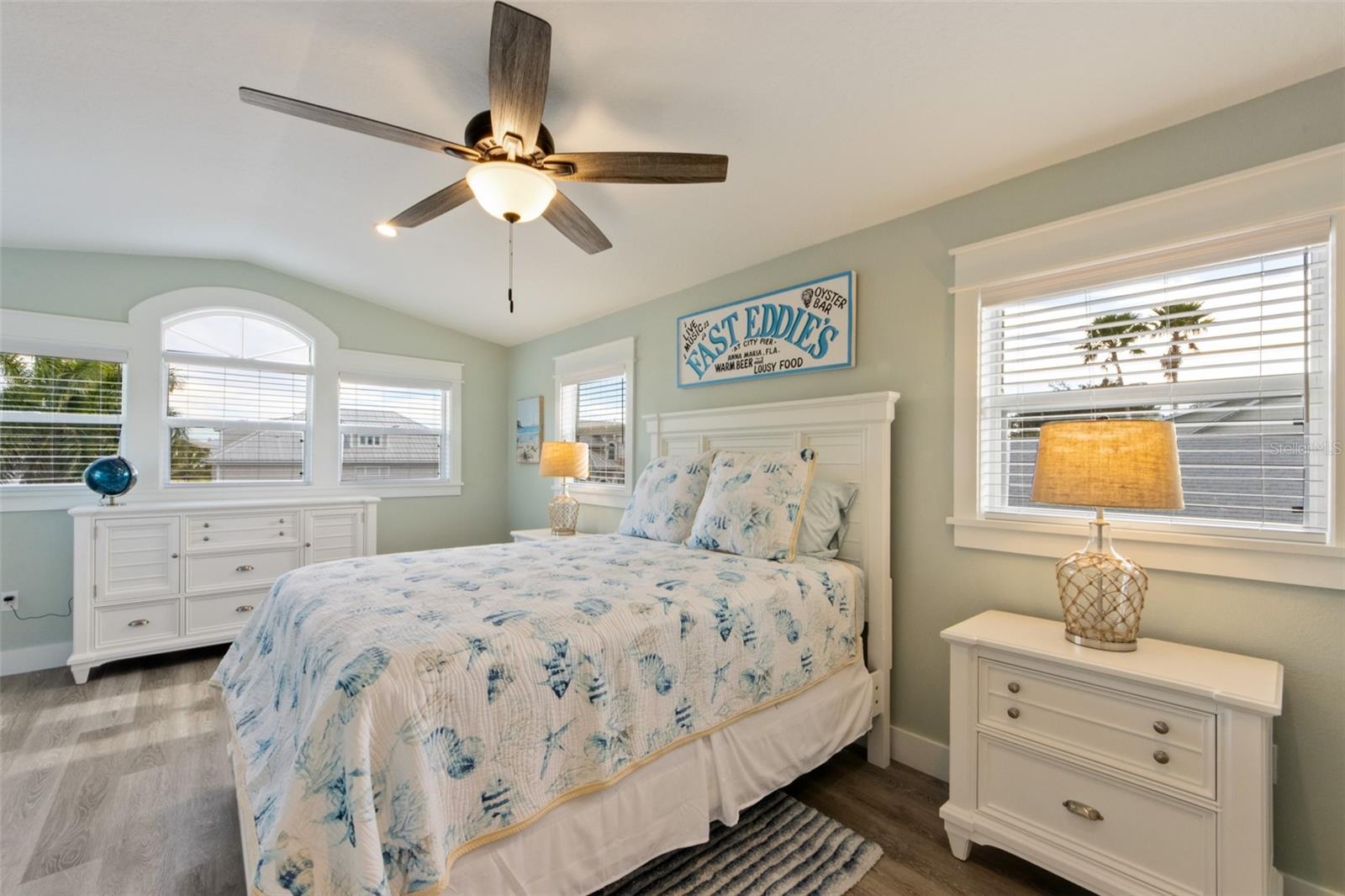 ANNA MARIA BEACH - Residential