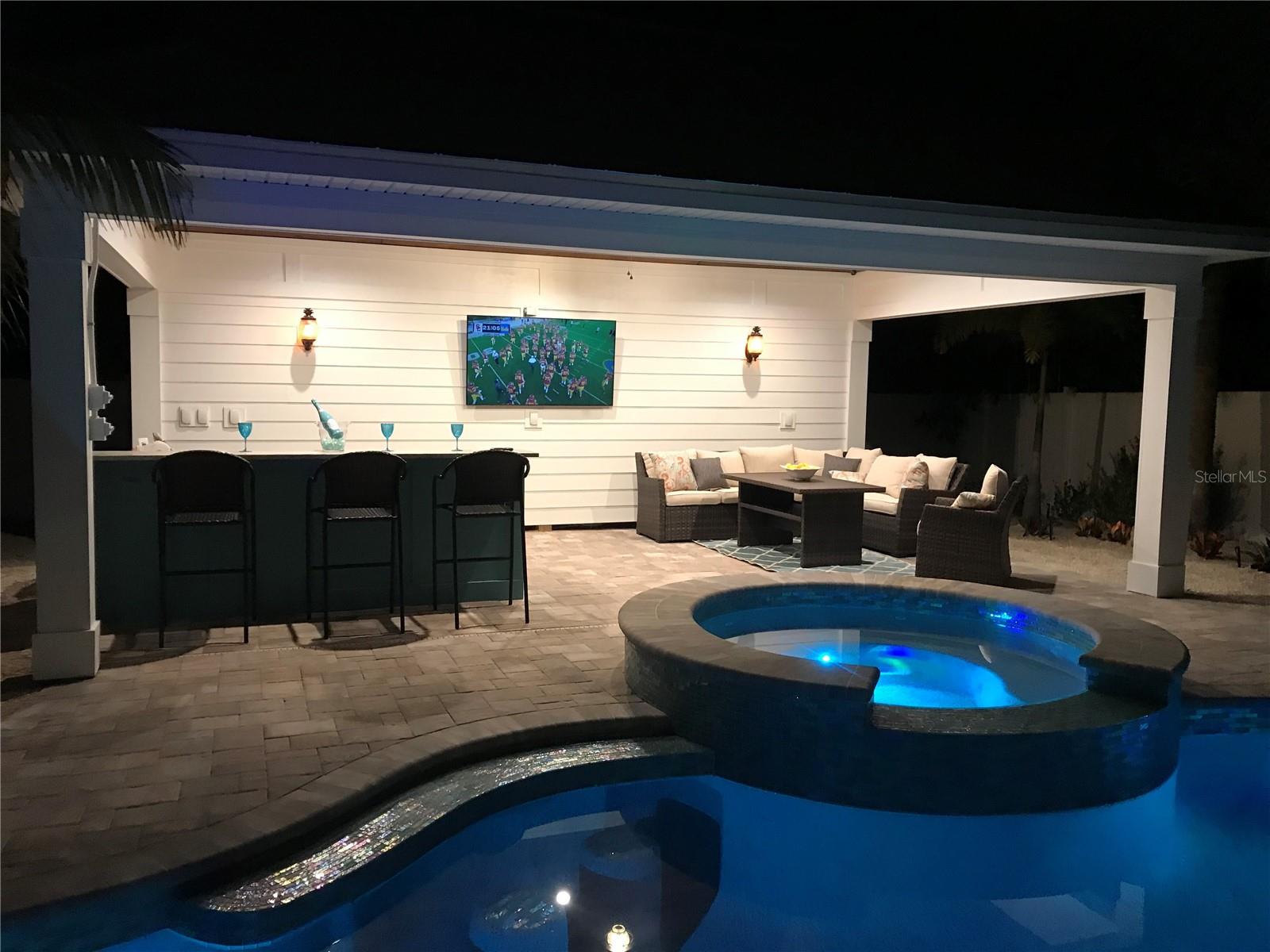 ANNA MARIA BEACH - Residential