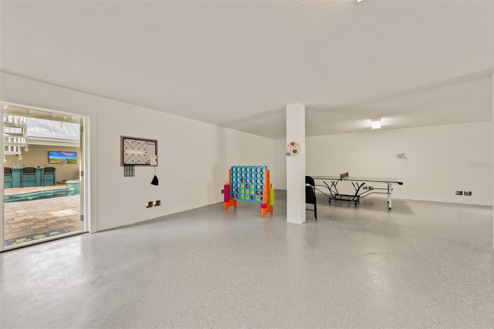 ANNA MARIA BEACH - Residential