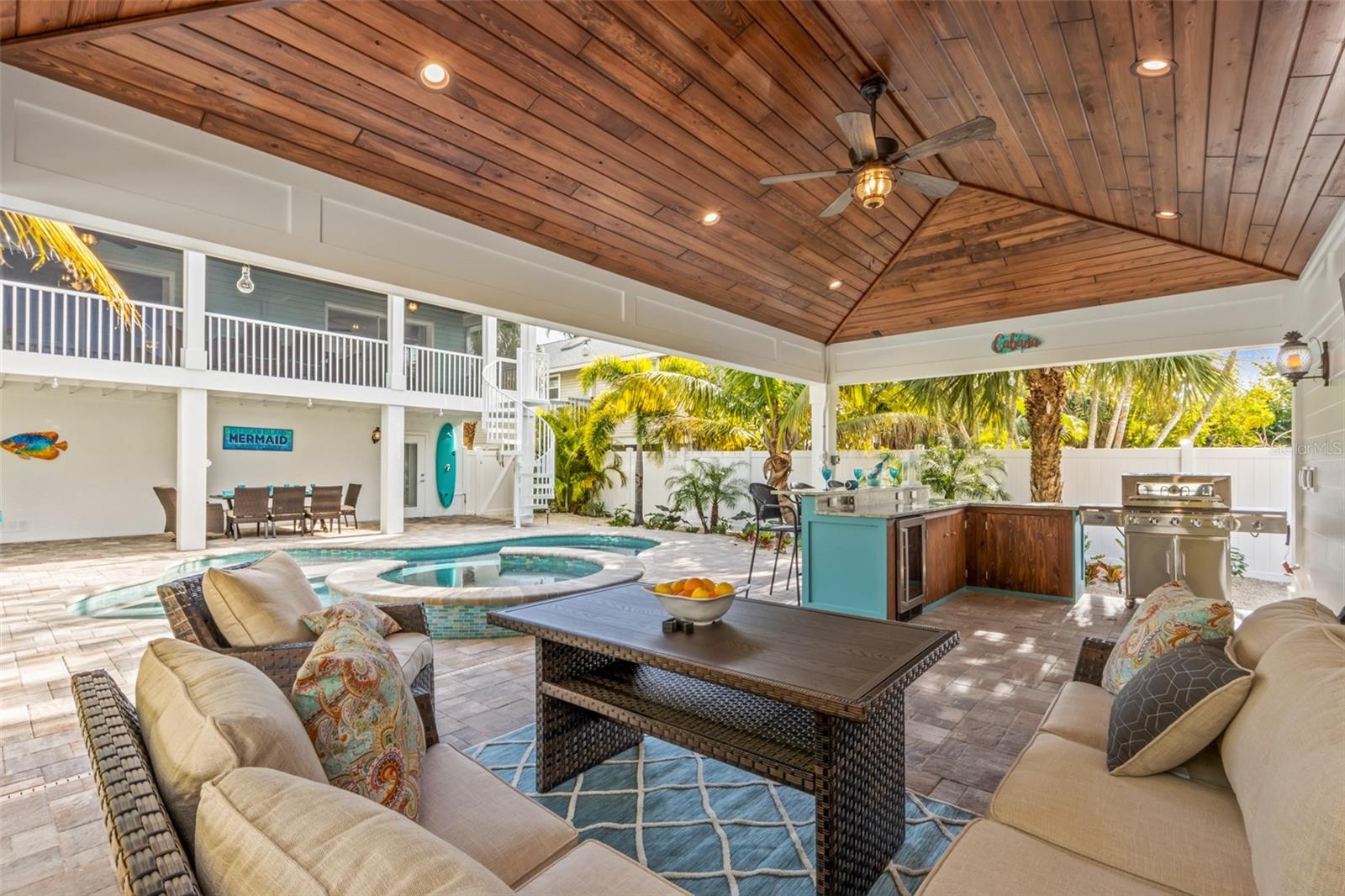 ANNA MARIA BEACH - Residential