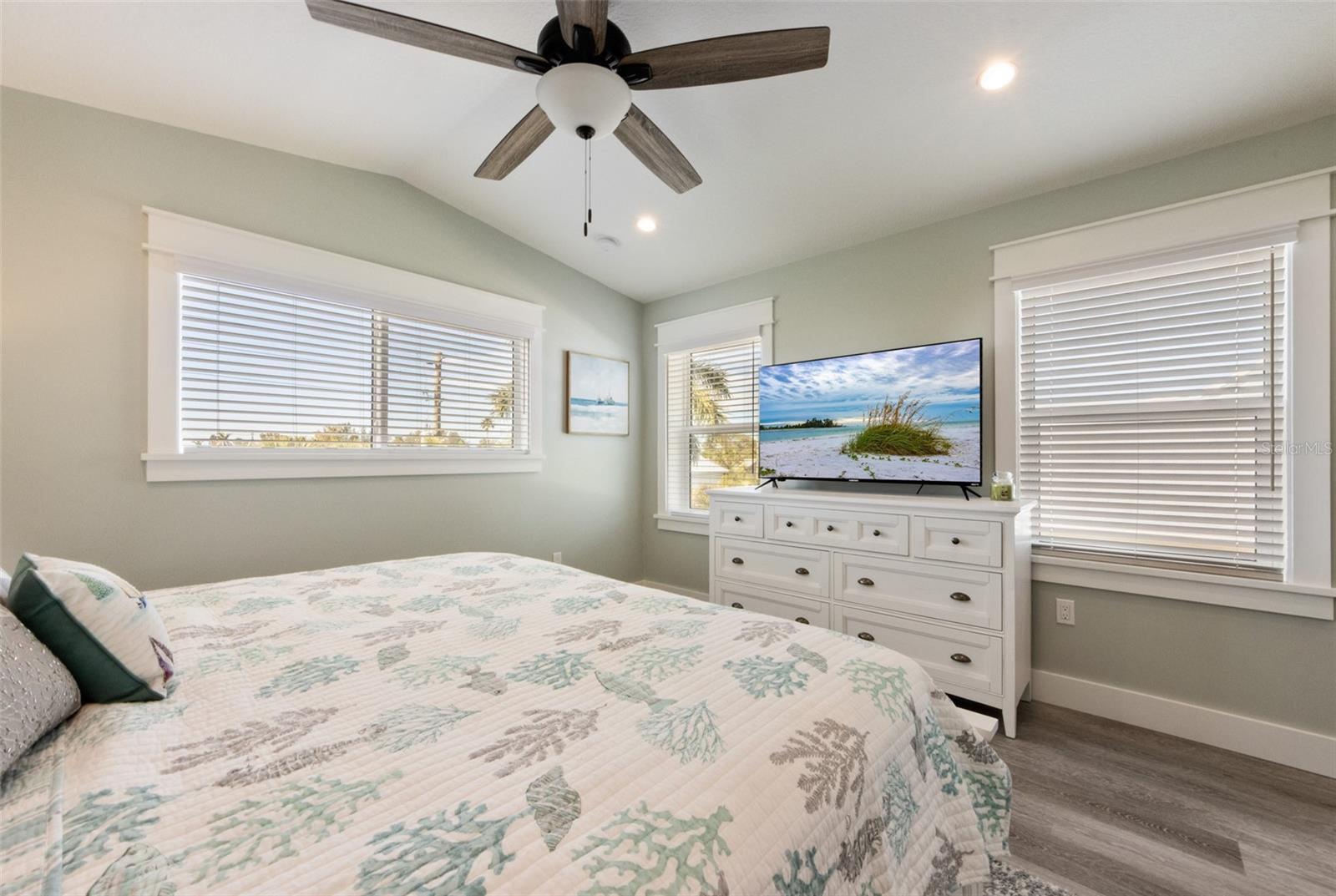 ANNA MARIA BEACH - Residential