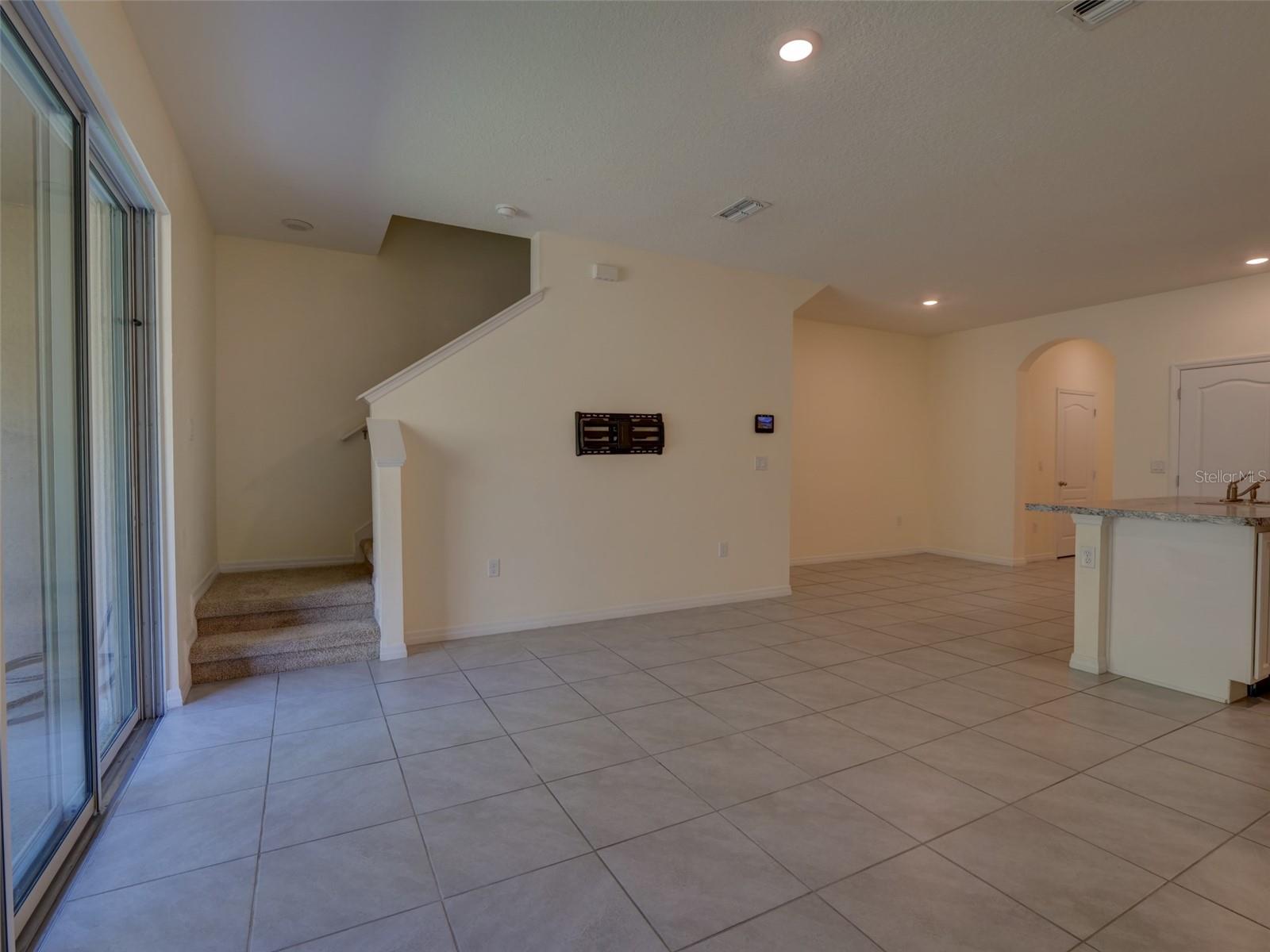 ATRIA/RIDGEWOOD LAKES - Residential