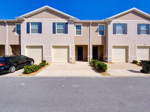Photo of 1289 Yellow Finch Drive, Davenport, FL 33837 (MLS # O6388897)