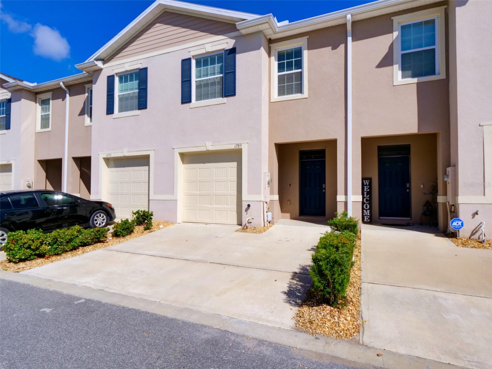 ATRIA/RIDGEWOOD LAKES - Residential