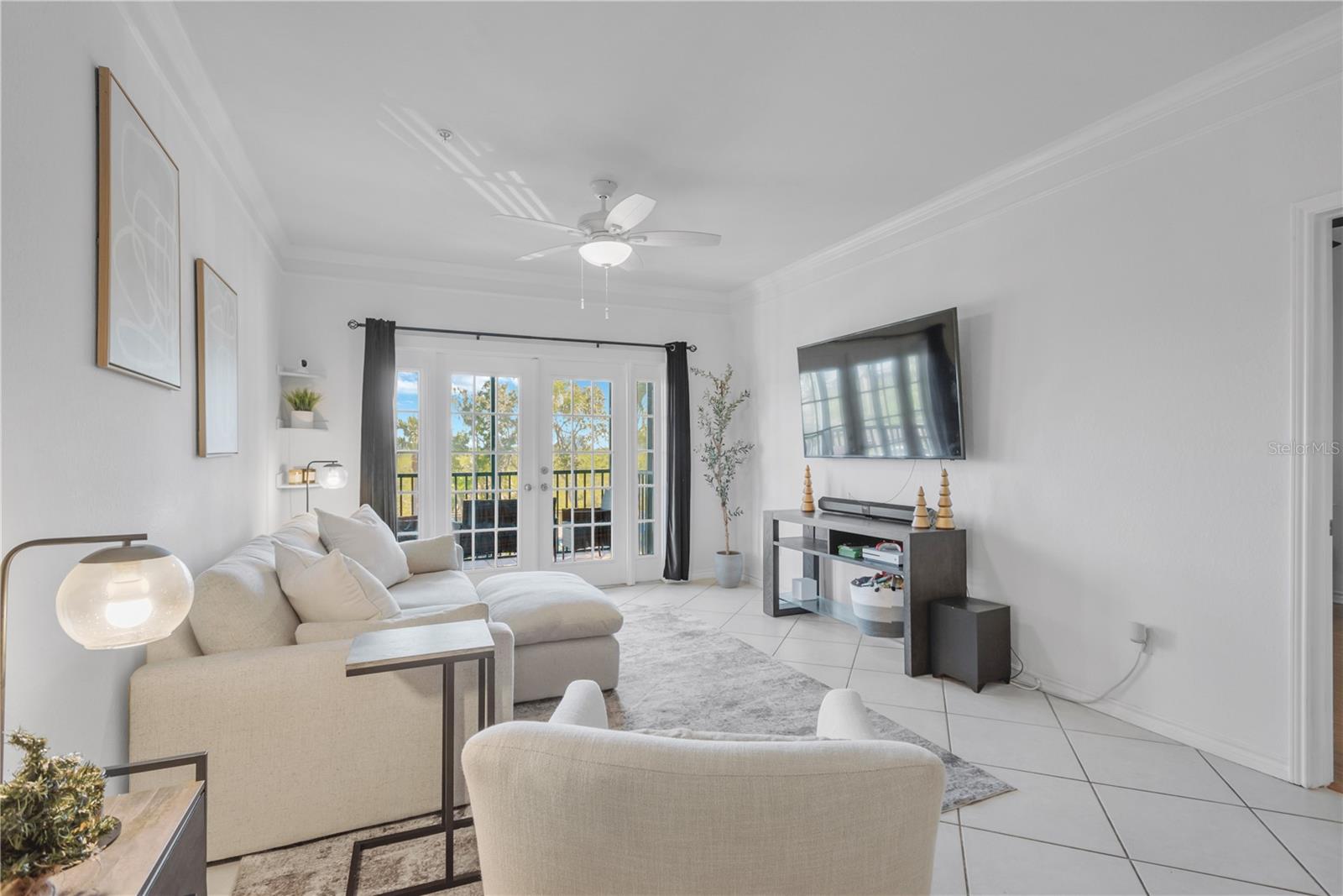 BEACHWALK CONDO - Residential Lease