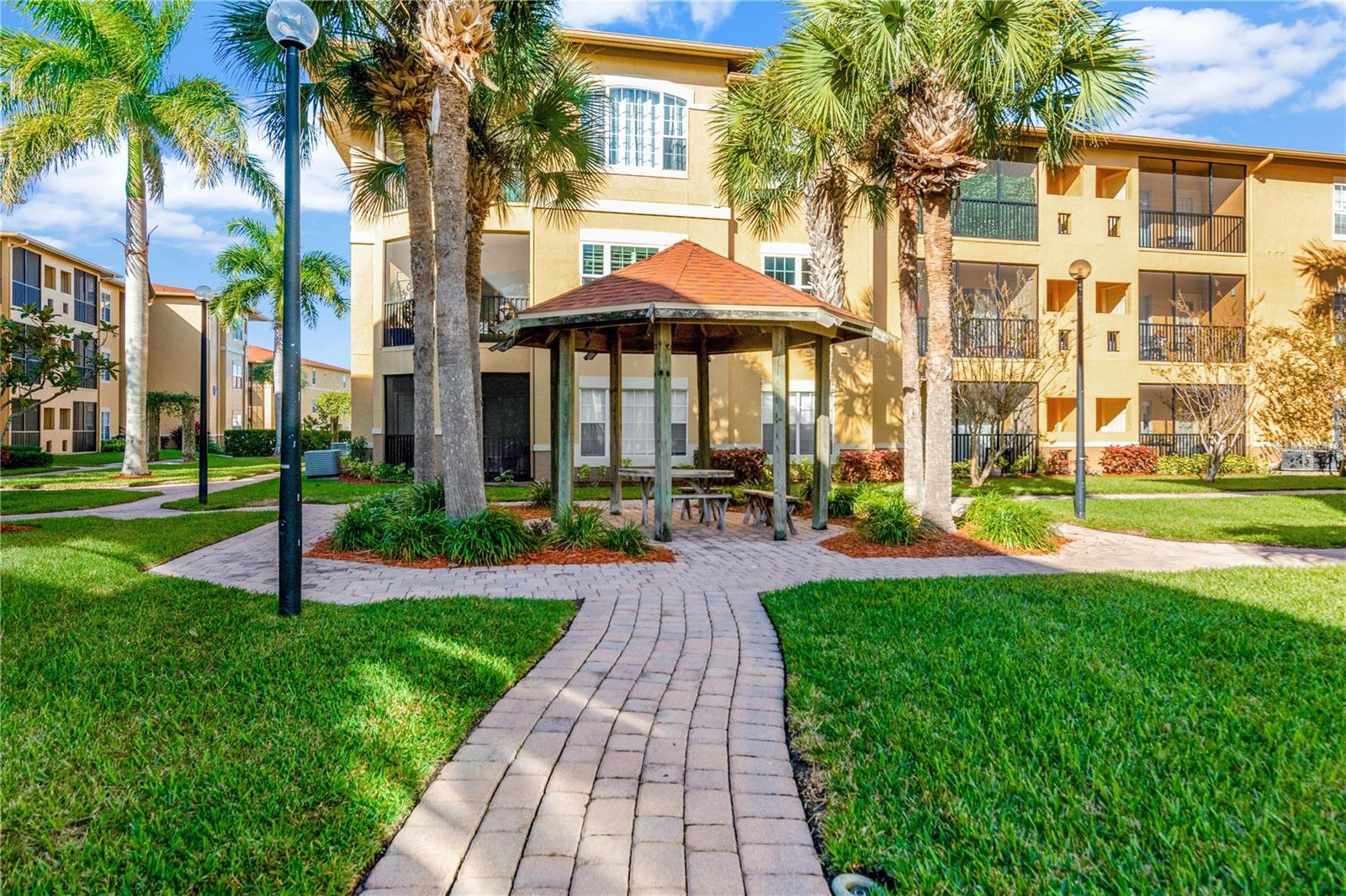 BEACHWALK CONDO - Residential Lease