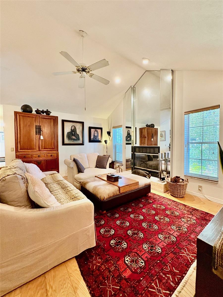 RAINBOW SPGS 5TH REP - Residential