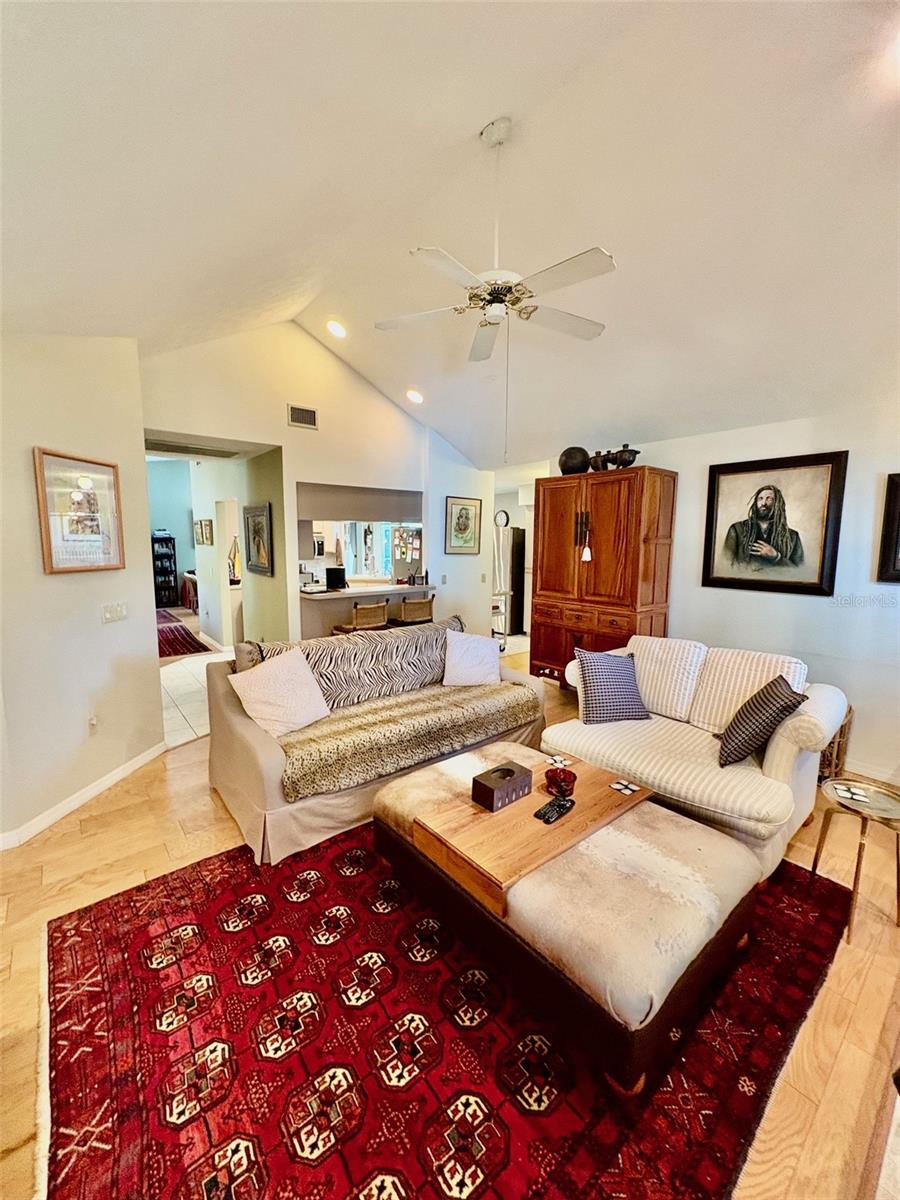 RAINBOW SPGS 5TH REP - Residential