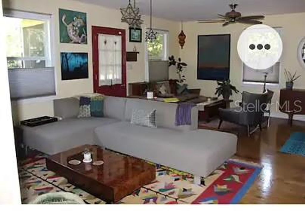 Photo of 1017 NE 8th Avenue, Gainesville, FL 32601 (MLS # GC538496)