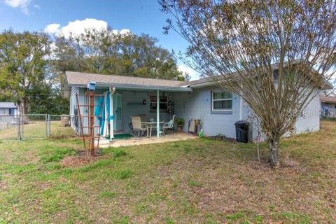 Tiny photo for 3916 NE 8th Street, Ocala, FL 34470 (MLS # OM719981)